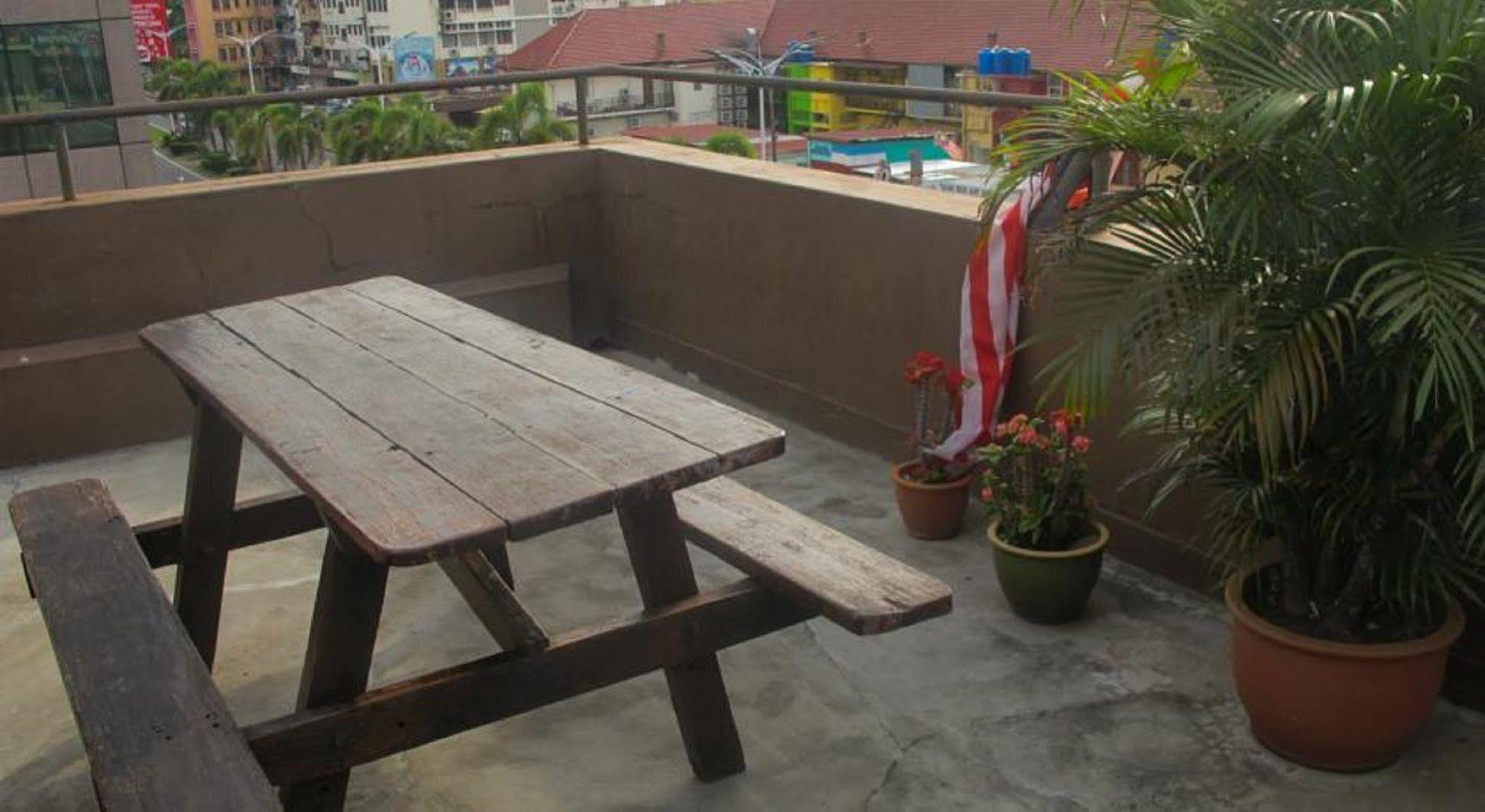 Borneo Backpackers Hostel Kota Kinabalu Kültér fotó